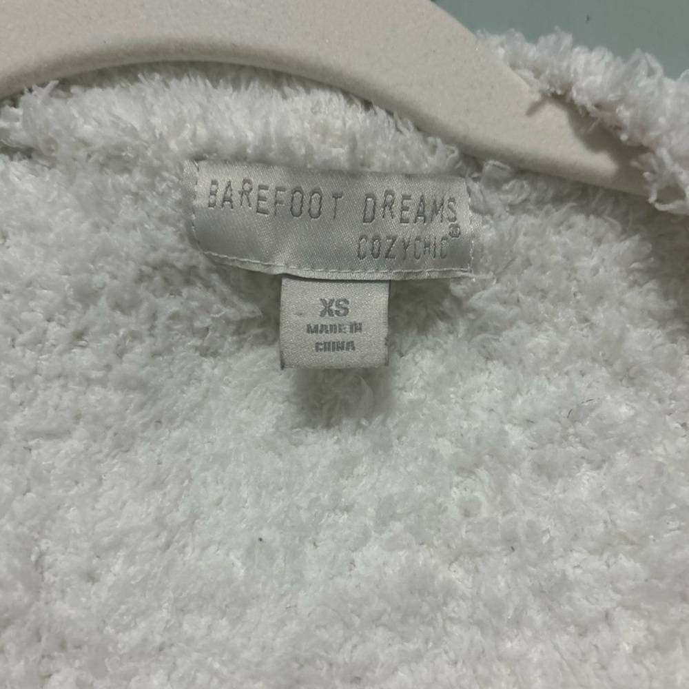 Barefoot Dreams Cozy Chic White Women's Sweater - Picture 4 of 6